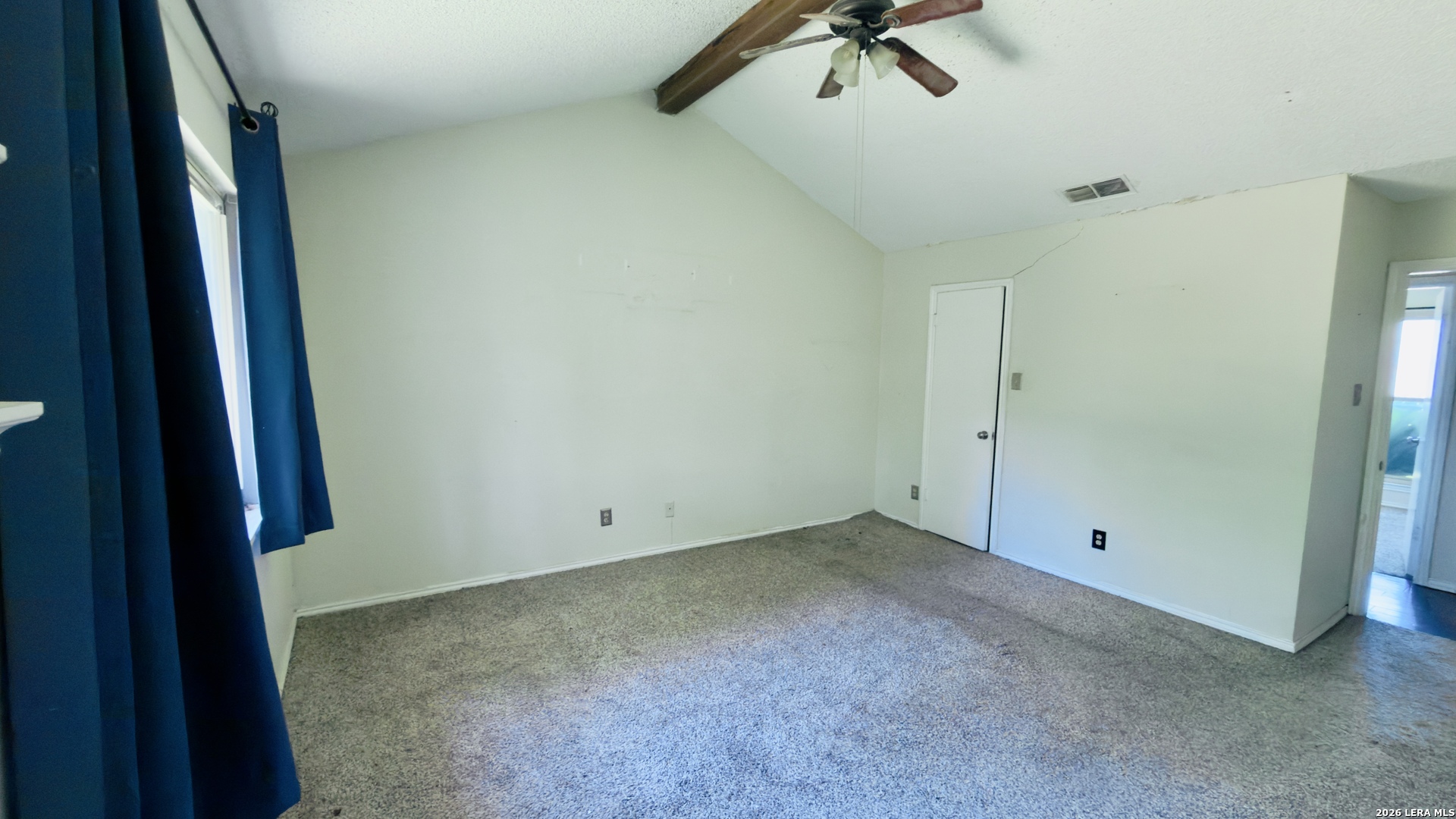 5659 Wood Oak San Antonio TX 78233