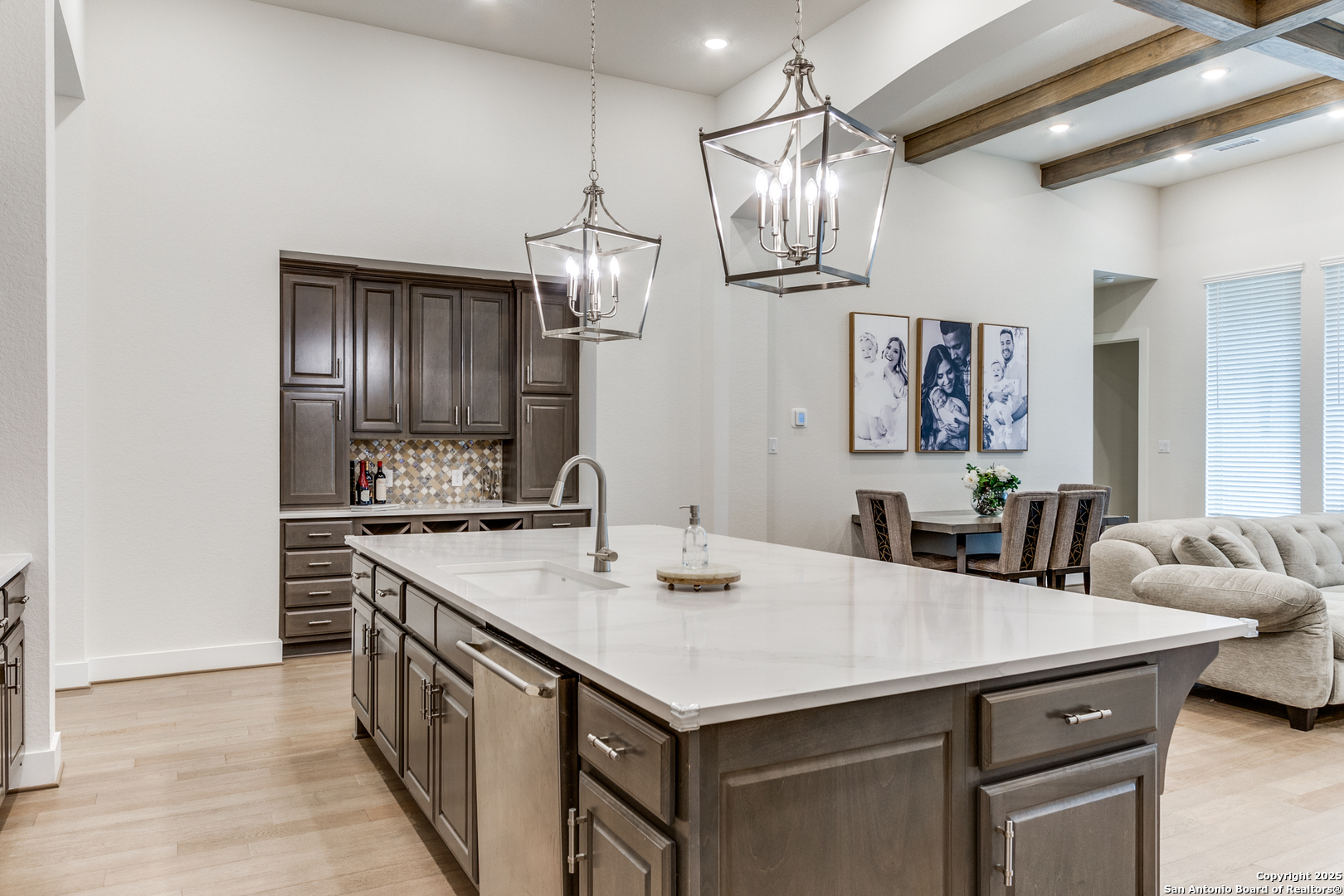 143 Sonrisa Boerne TX 78006
