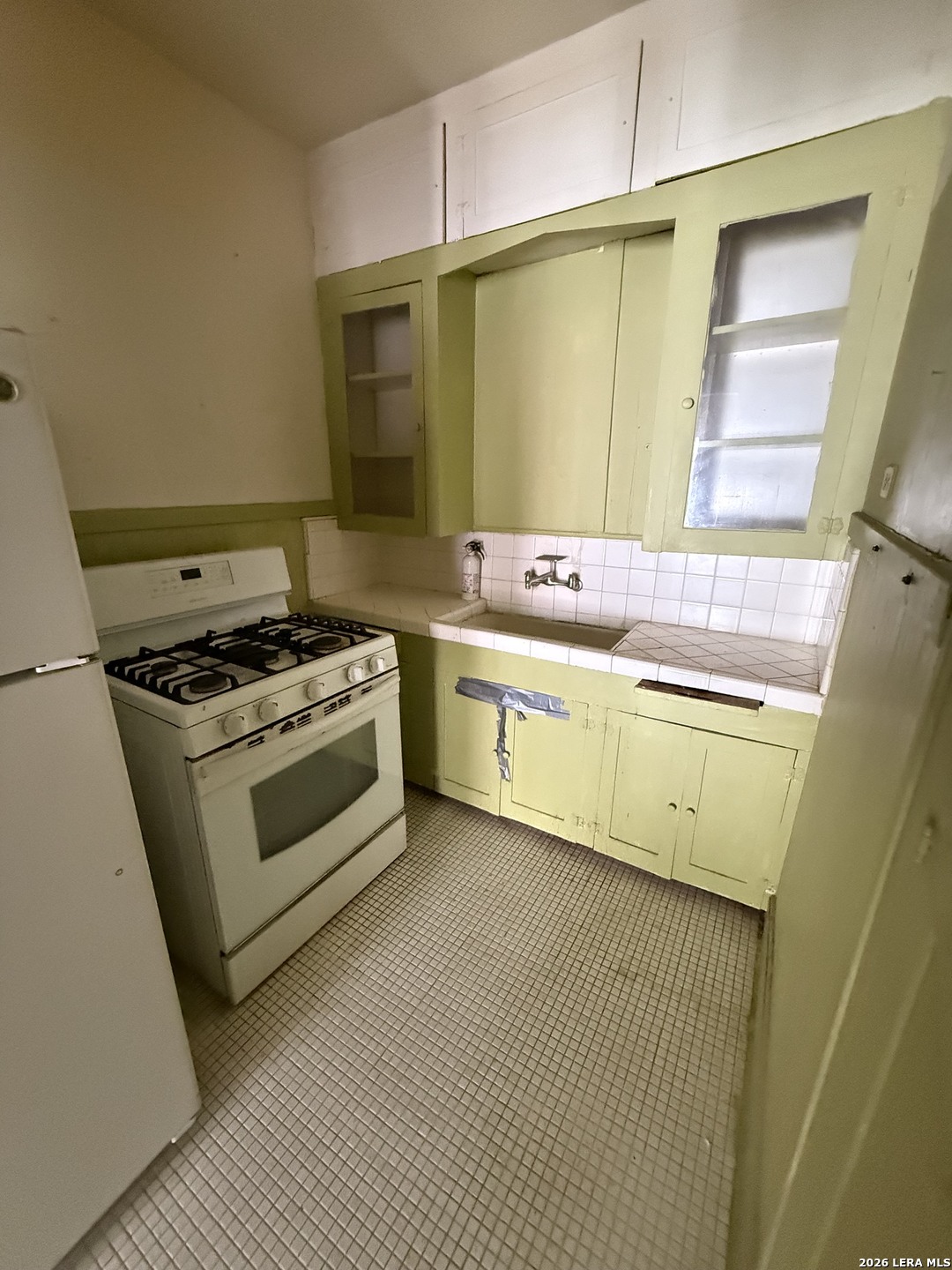 706 E Carson San Antonio TX 78208