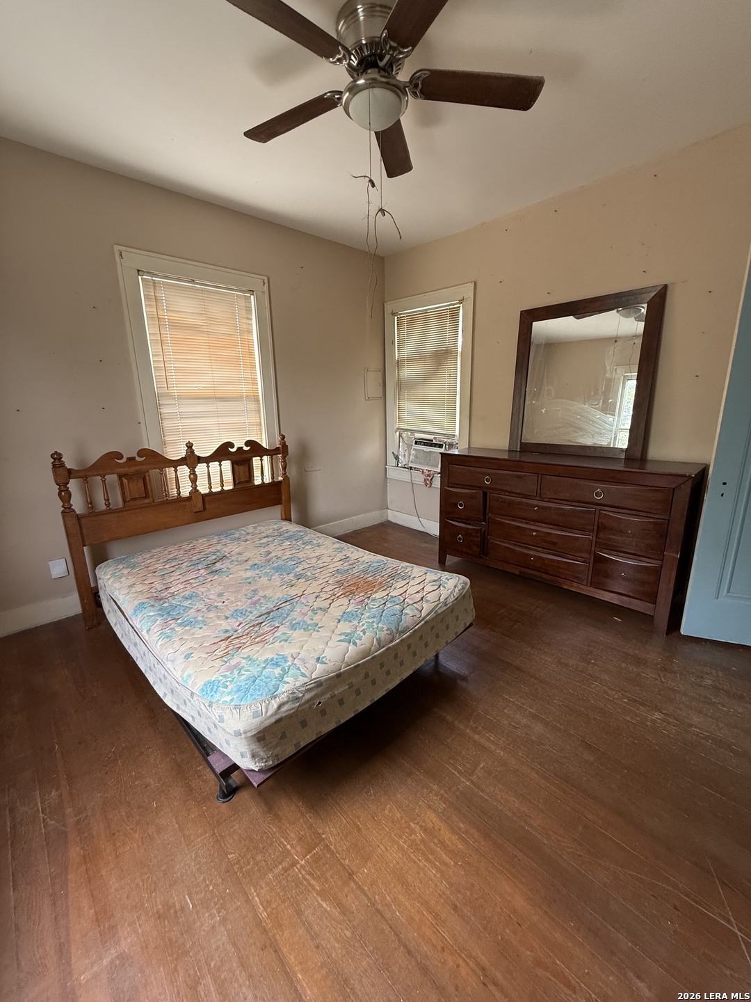 706 E Carson San Antonio TX 78208