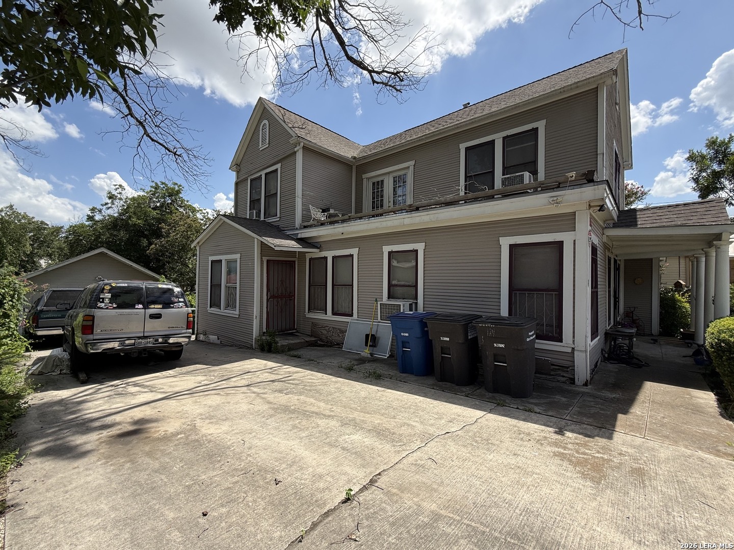 706 E Carson San Antonio TX 78208
