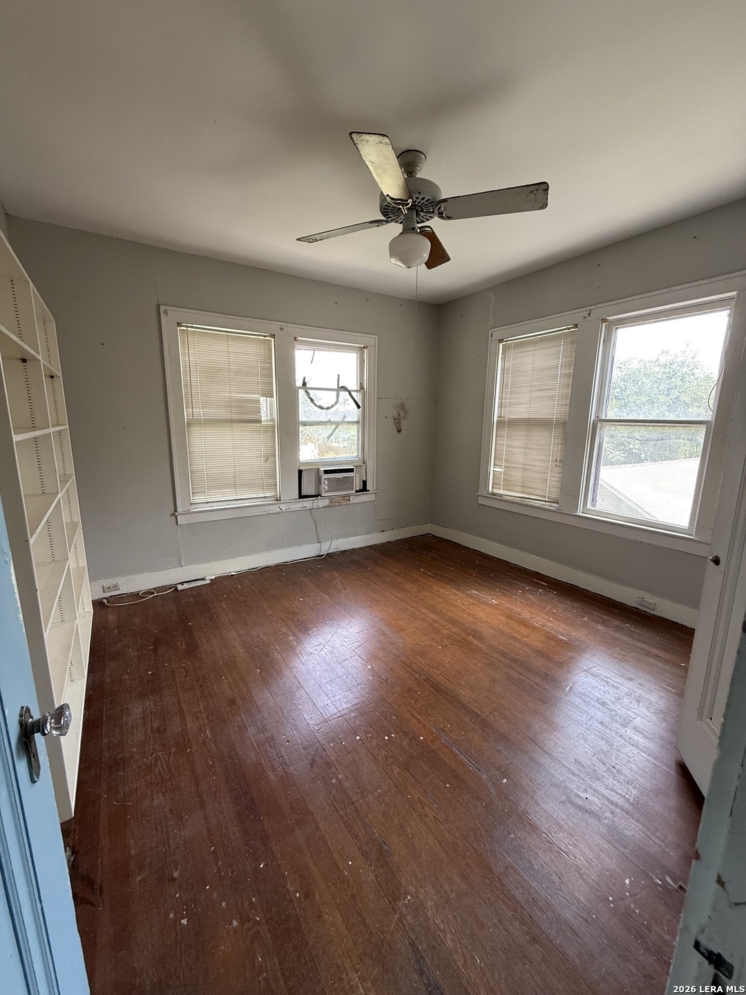 706 E Carson San Antonio TX 78208
