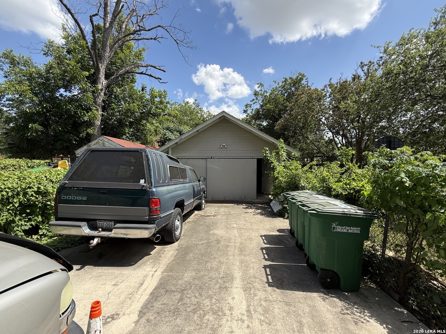 706 E Carson San Antonio TX 78208