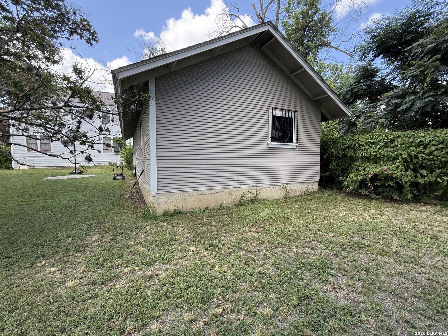 706 E Carson San Antonio TX 78208