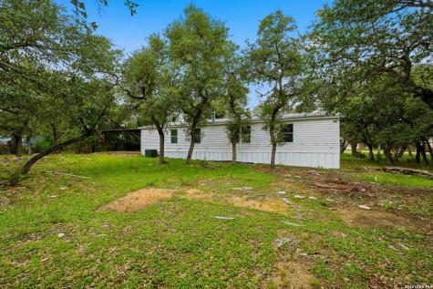 2408 Deer Run Pass Canyon Lake TX 78133