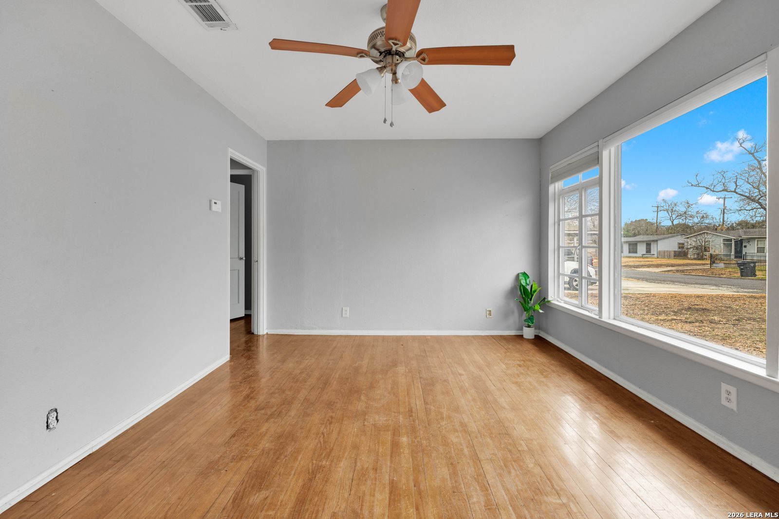 427 Olney San Antonio TX 78209