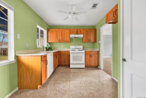 427 Olney San Antonio TX 78209