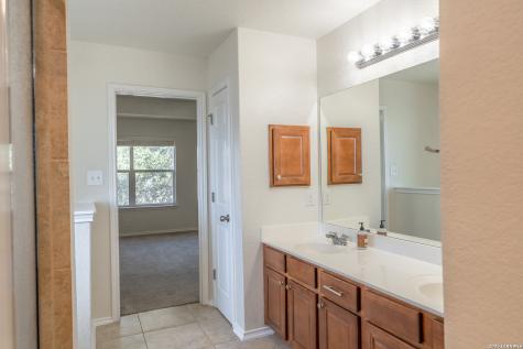 6913 Abbey Falls San Antonio TX 78249