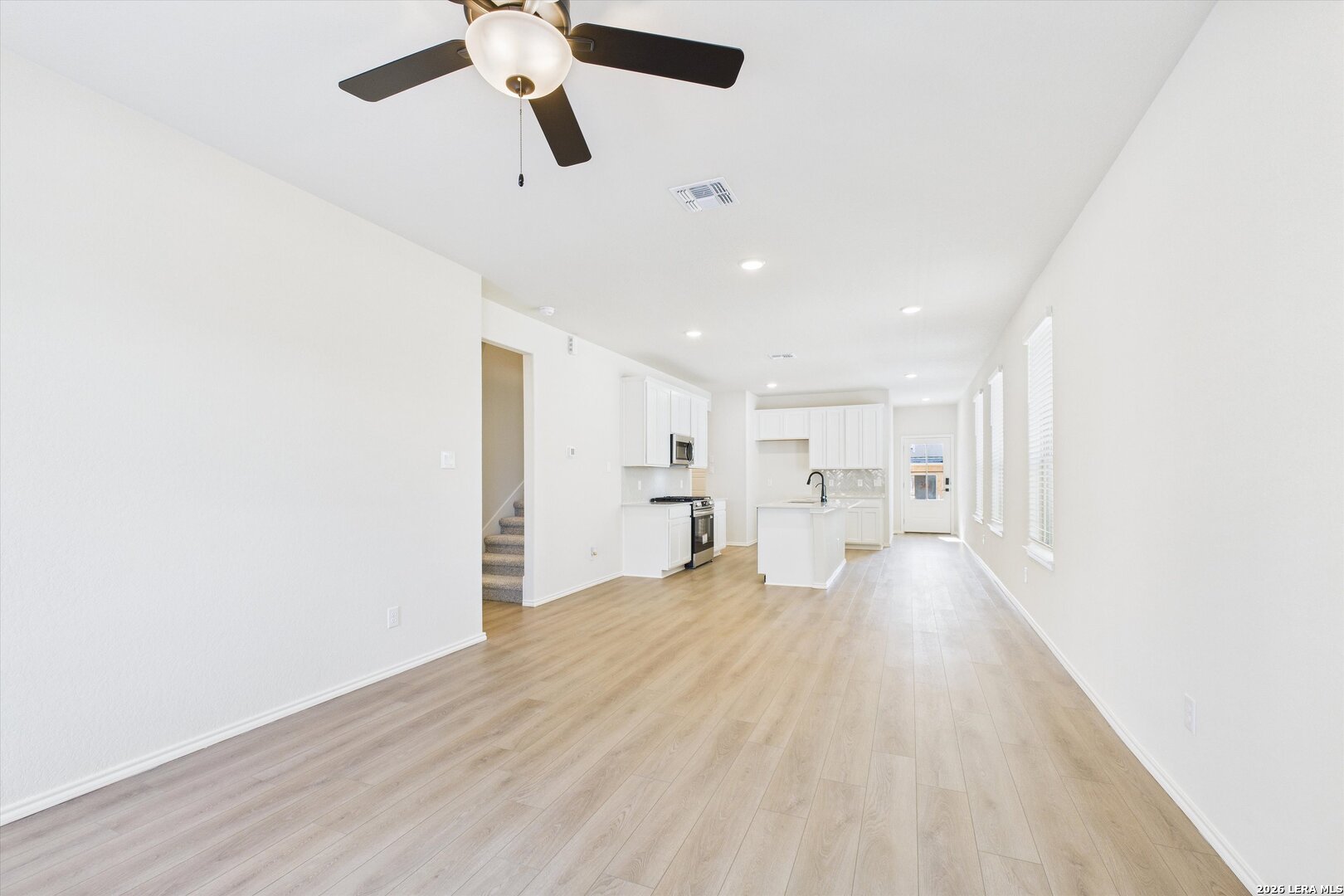 1018 West 1604 North San Antonio TX 78251