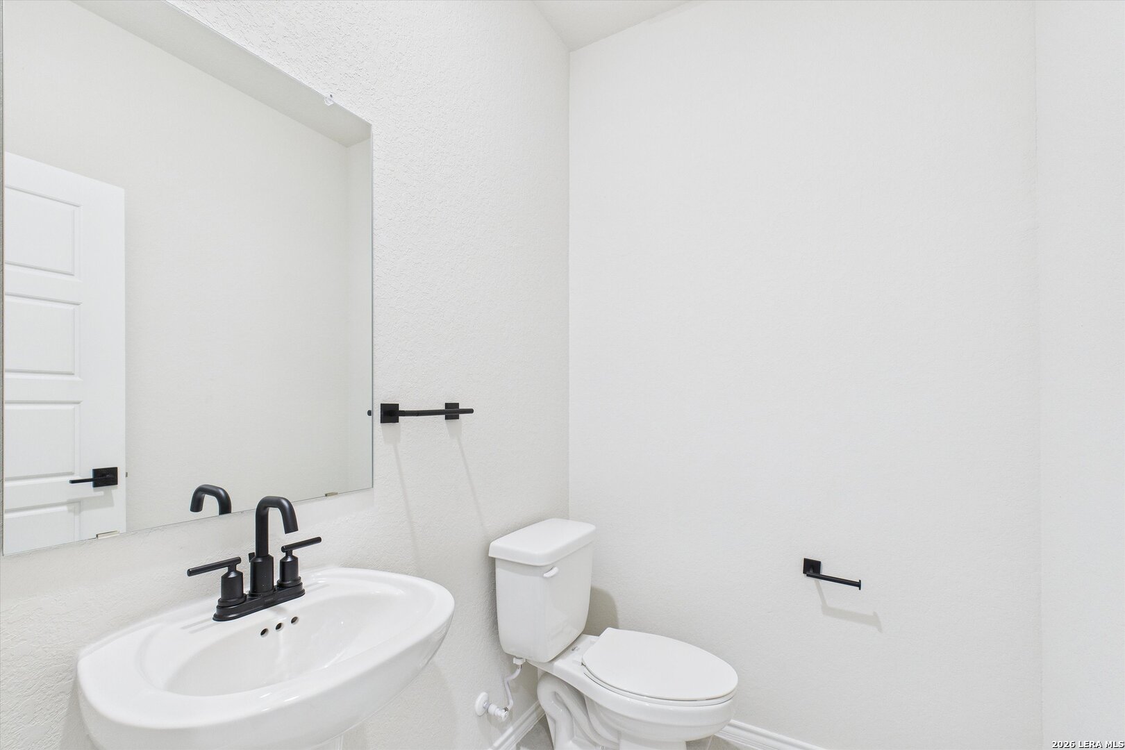 1018 West 1604 North San Antonio TX 78251