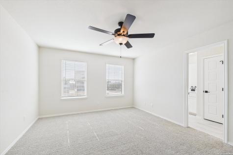 1018 West 1604 North San Antonio TX 78251