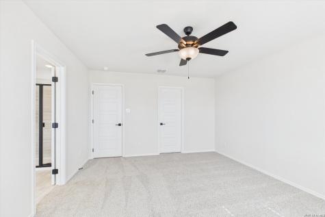 1018 West 1604 North San Antonio TX 78251