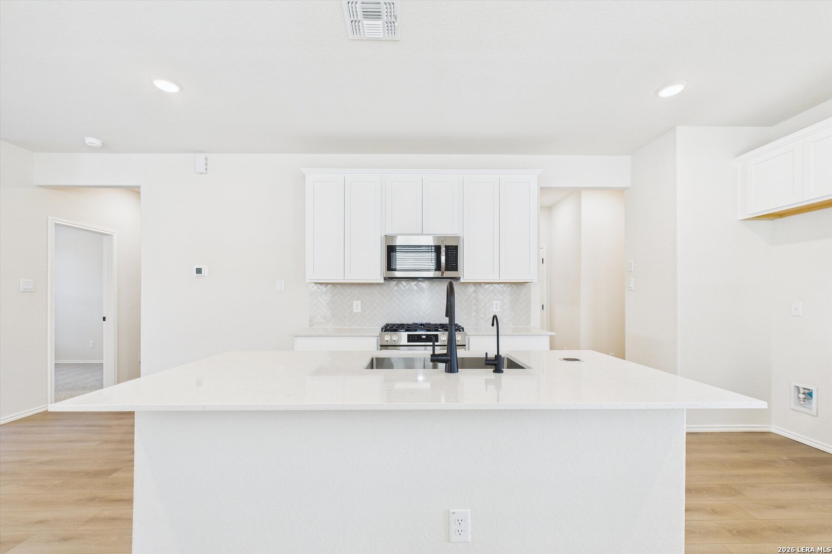 1018 West 1604 North San Antonio TX 78251