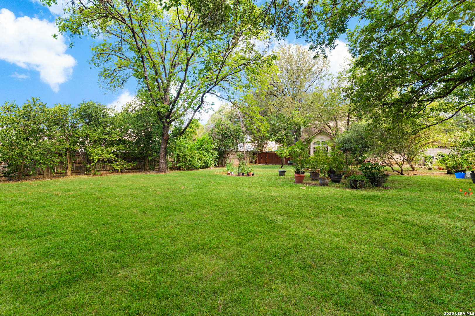 9 Scarborough Square San Antonio TX 78218