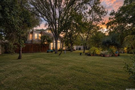 9 Scarborough Square San Antonio TX 78218