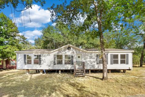 22950 Fawn Trail Drive Elmendorf TX 78112