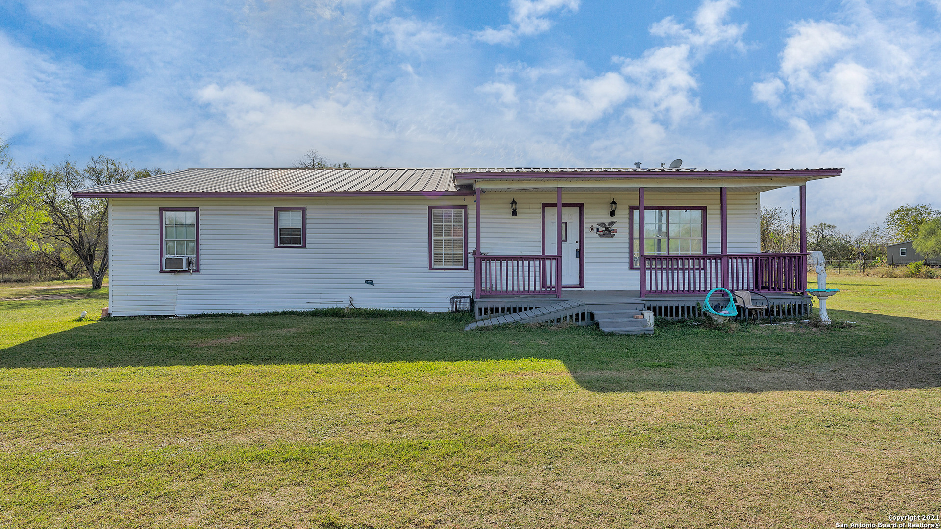 16887 Martinez Losoya Road San Antonio TX 78221