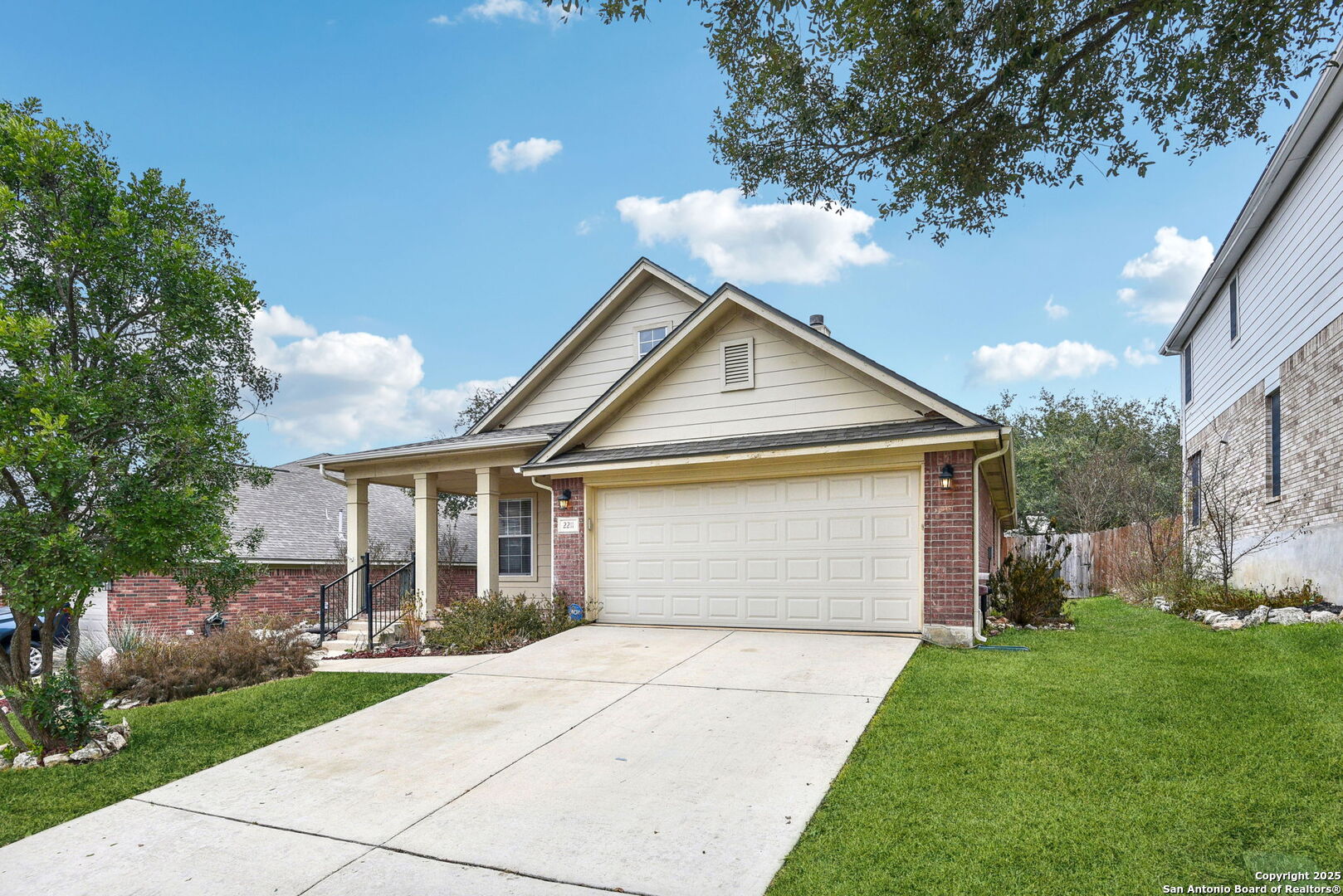 2211 Encino Lake San Antonio TX 78259