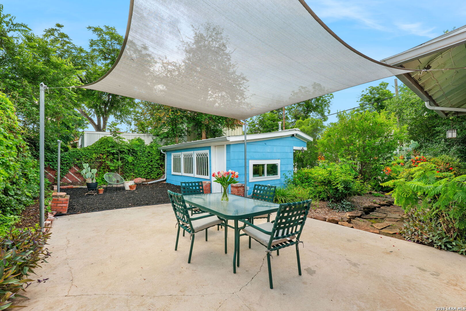 736 E Guenther Street San Antonio TX 78210
