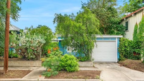 736 E Guenther Street San Antonio TX 78210