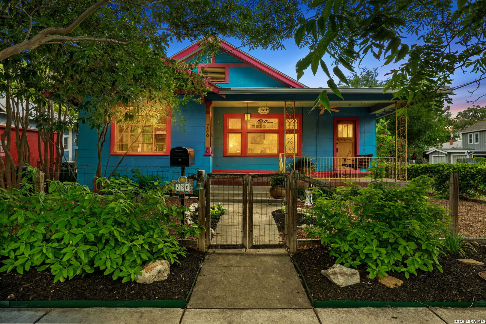 736 E Guenther Street San Antonio TX 78210