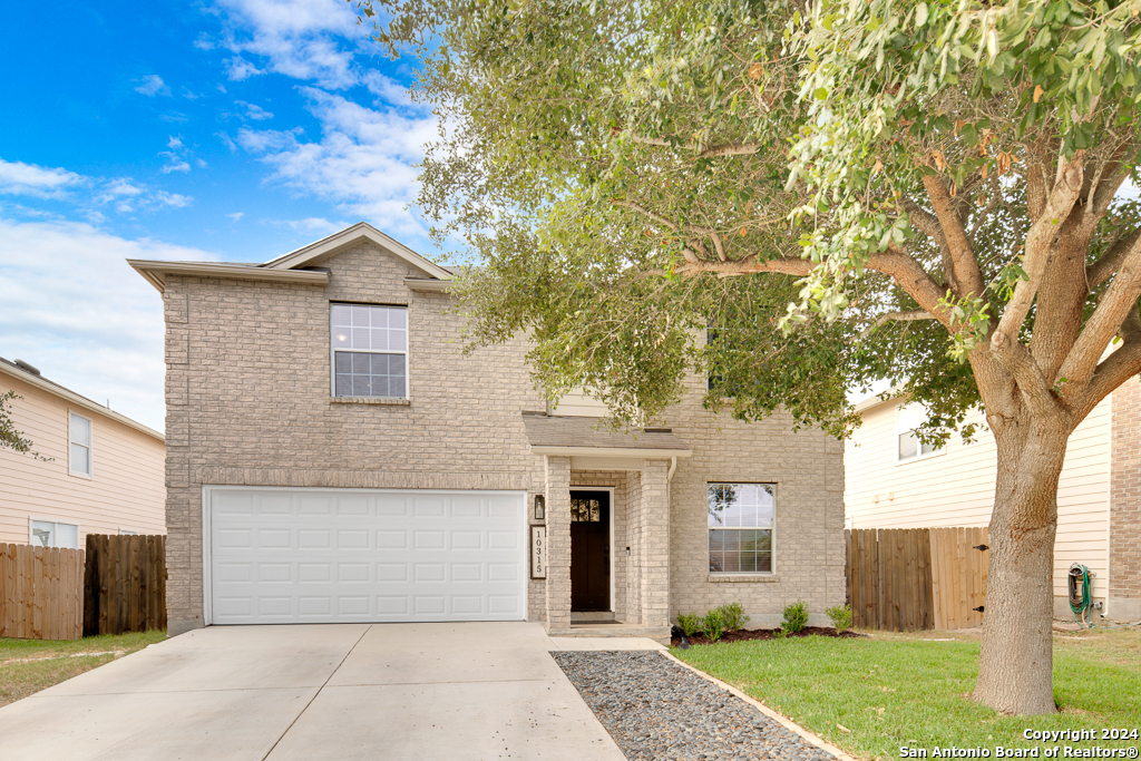 10315 Red Iron Creek Converse TX 78109