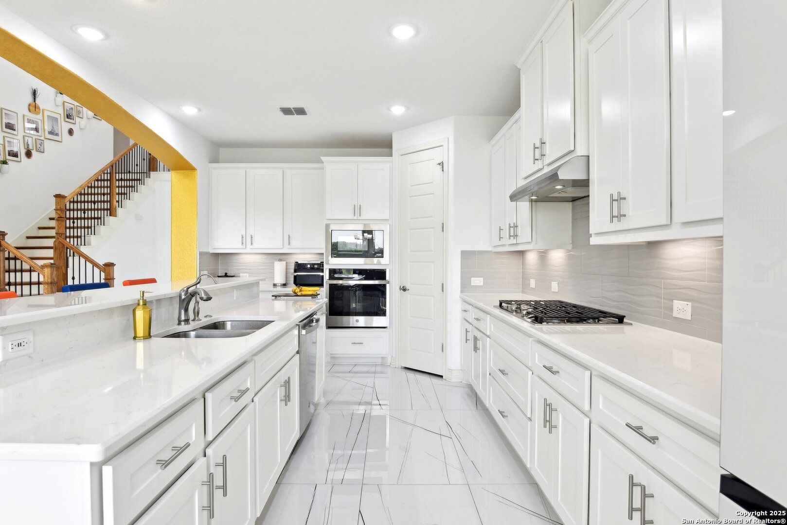 27118 Dana Creek Drive Boerne TX 78015