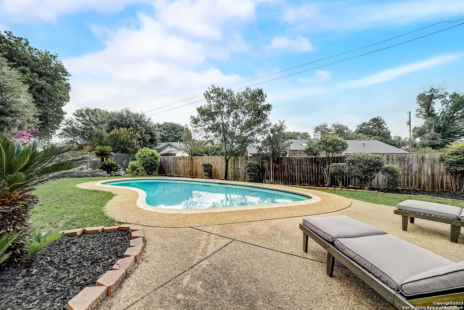 421 W Tanglewood Drive New Braunfels TX 78130