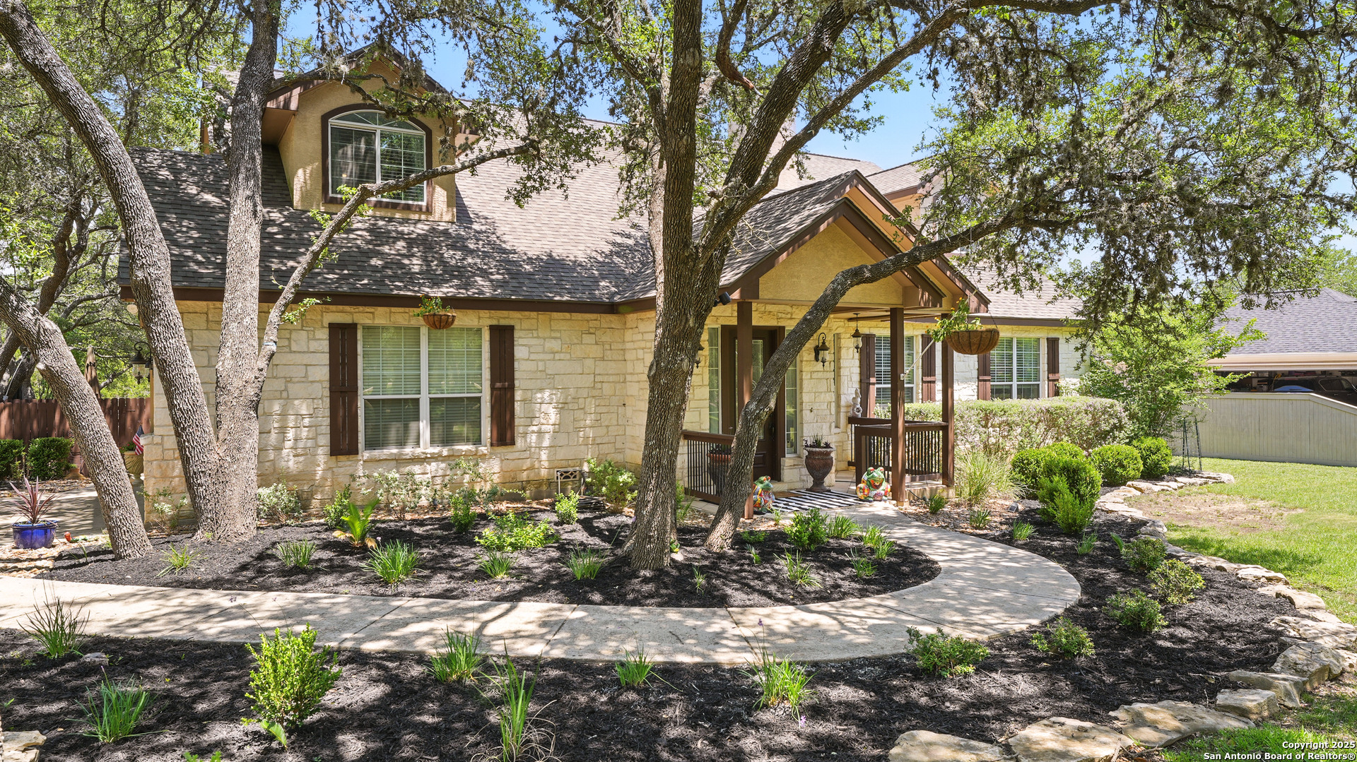 212 Wentworth Spring Branch TX 78070