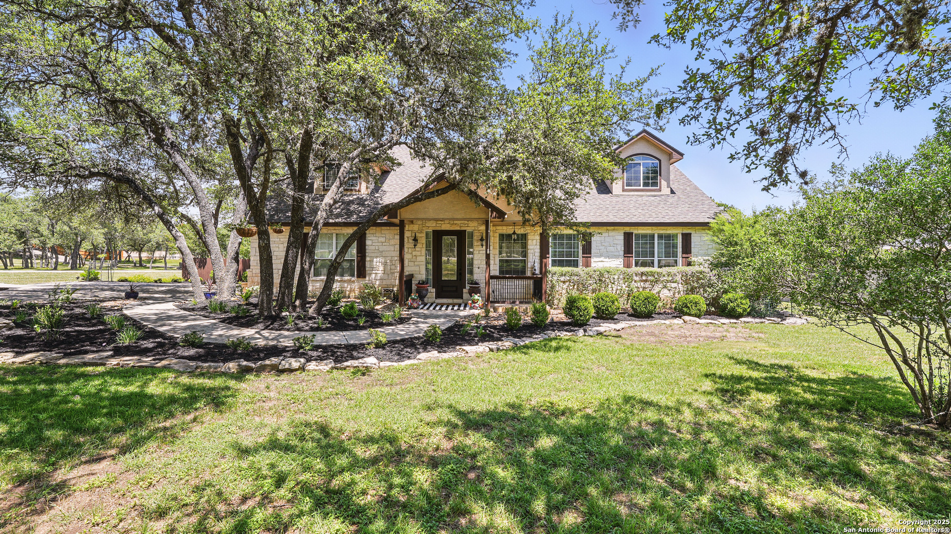 212 Wentworth Spring Branch TX 78070