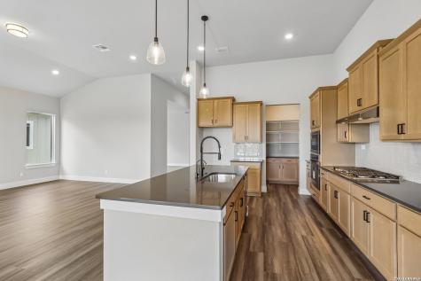 1634 Saddleback Run New Braunfels TX 78130