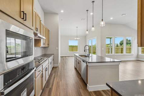 1634 Saddleback Run New Braunfels TX 78130