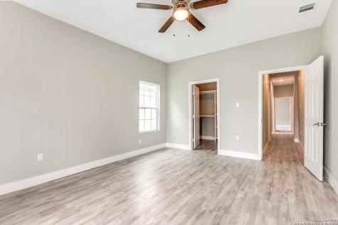 941 W Myrtle Street San Antonio TX 78212