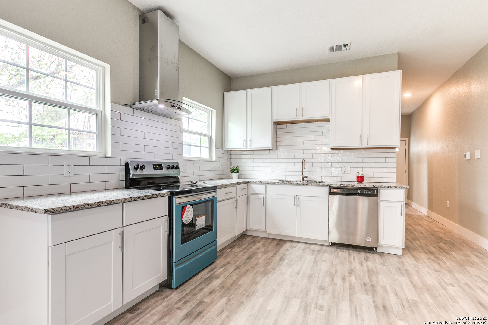 941 W Myrtle Street San Antonio TX 78212