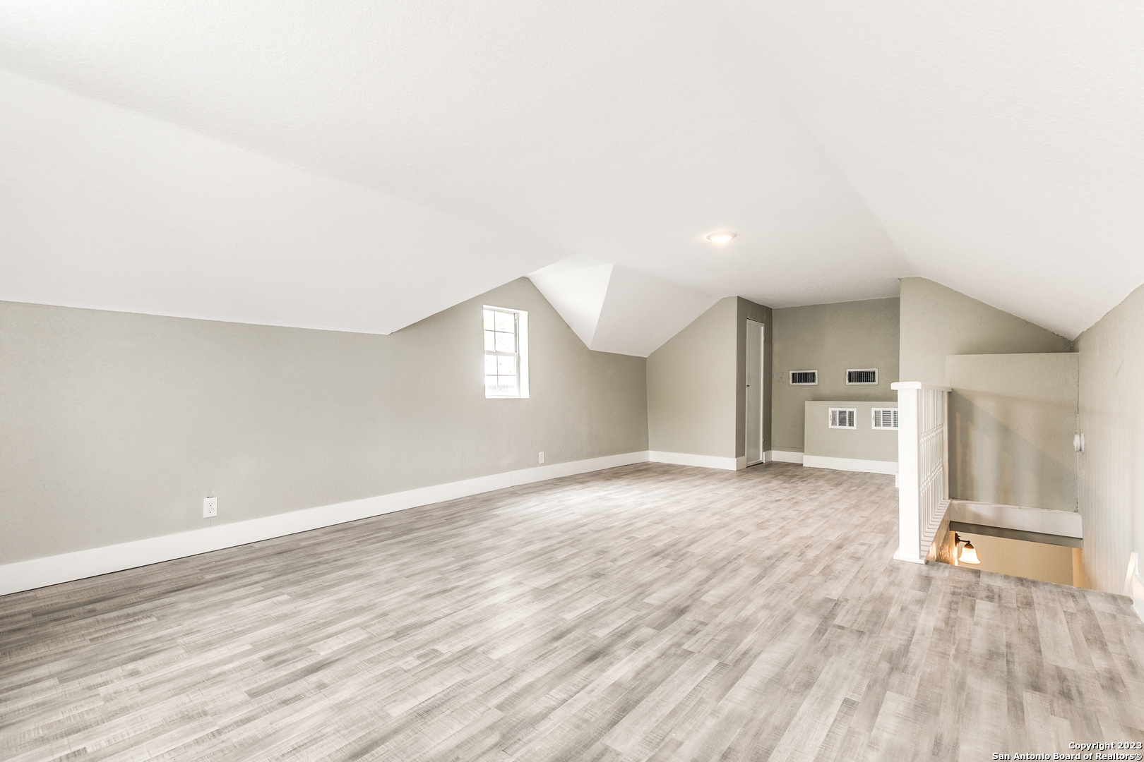 941 W Myrtle Street San Antonio TX 78212