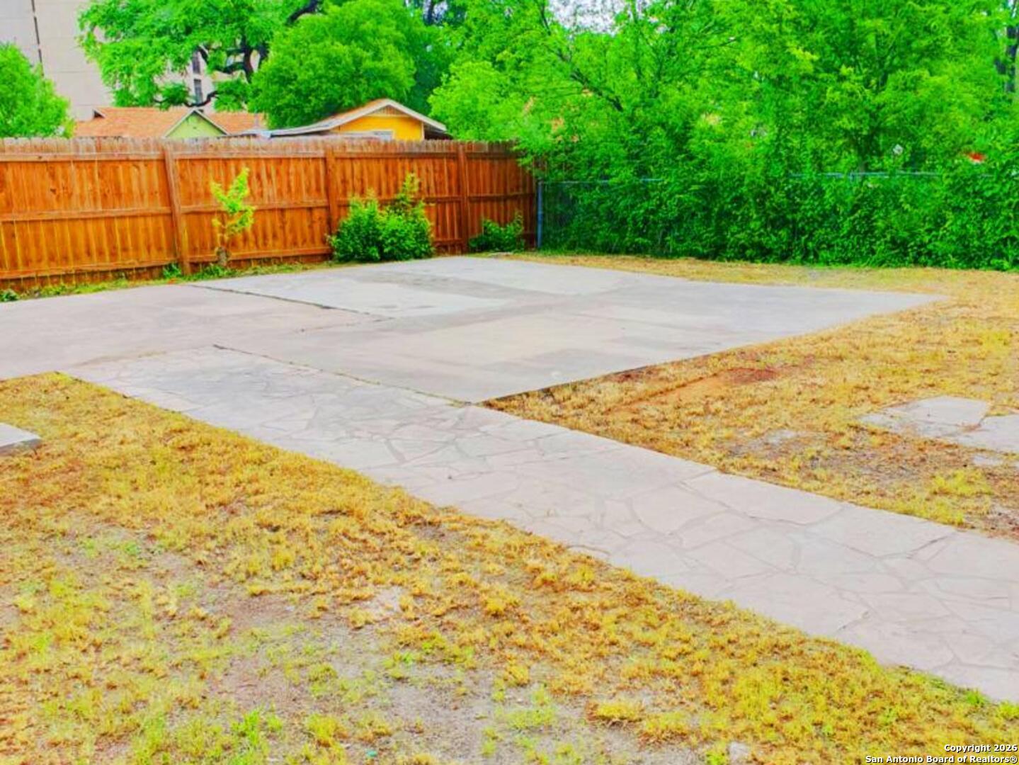 941 W Myrtle Street San Antonio TX 78212