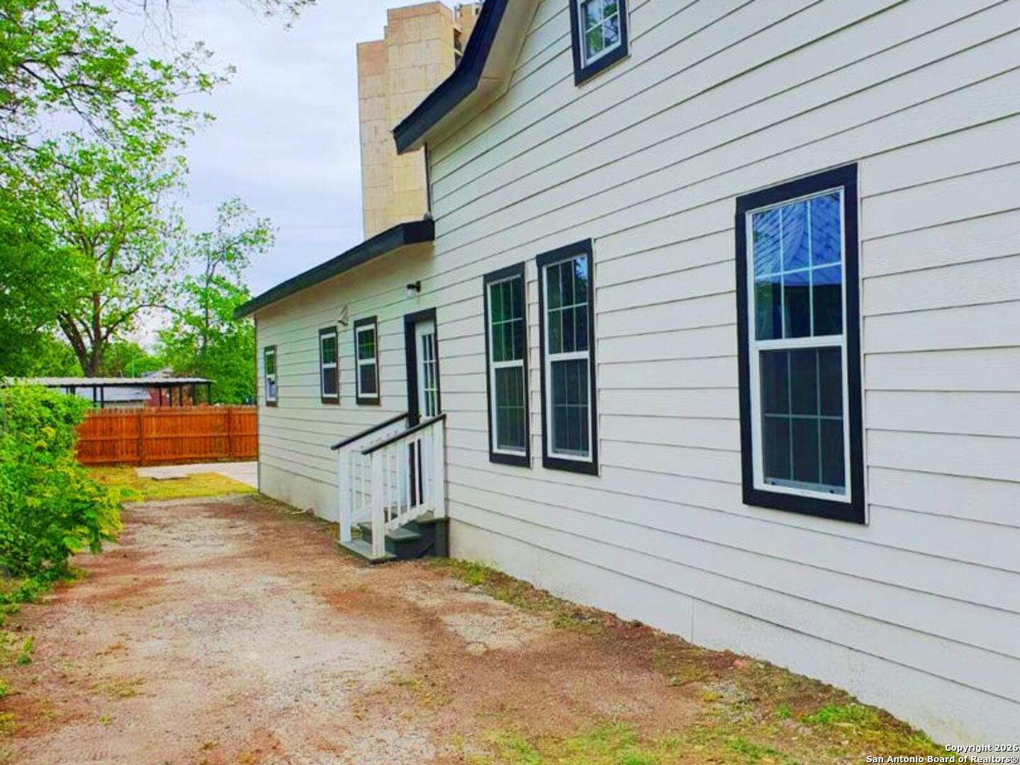 941 W Myrtle Street San Antonio TX 78212