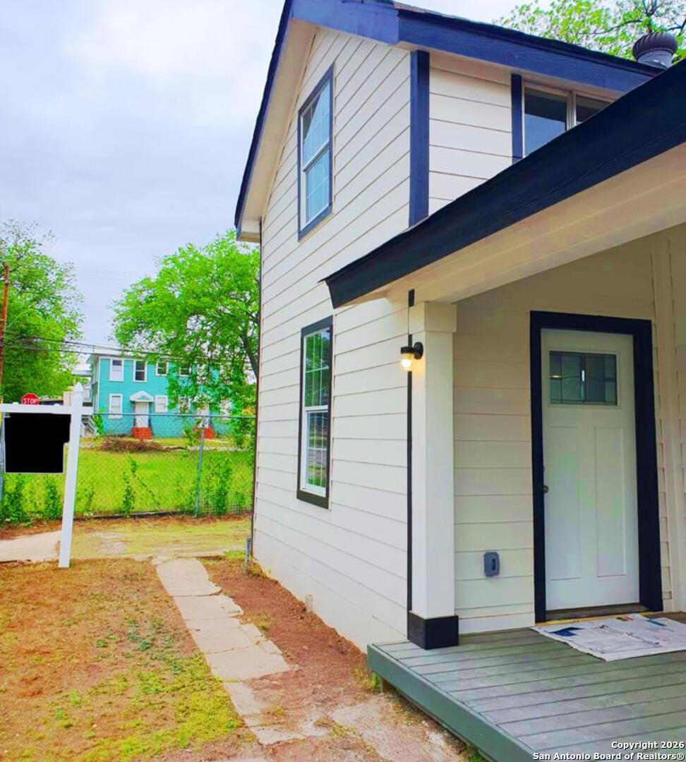 941 W Myrtle Street San Antonio TX 78212