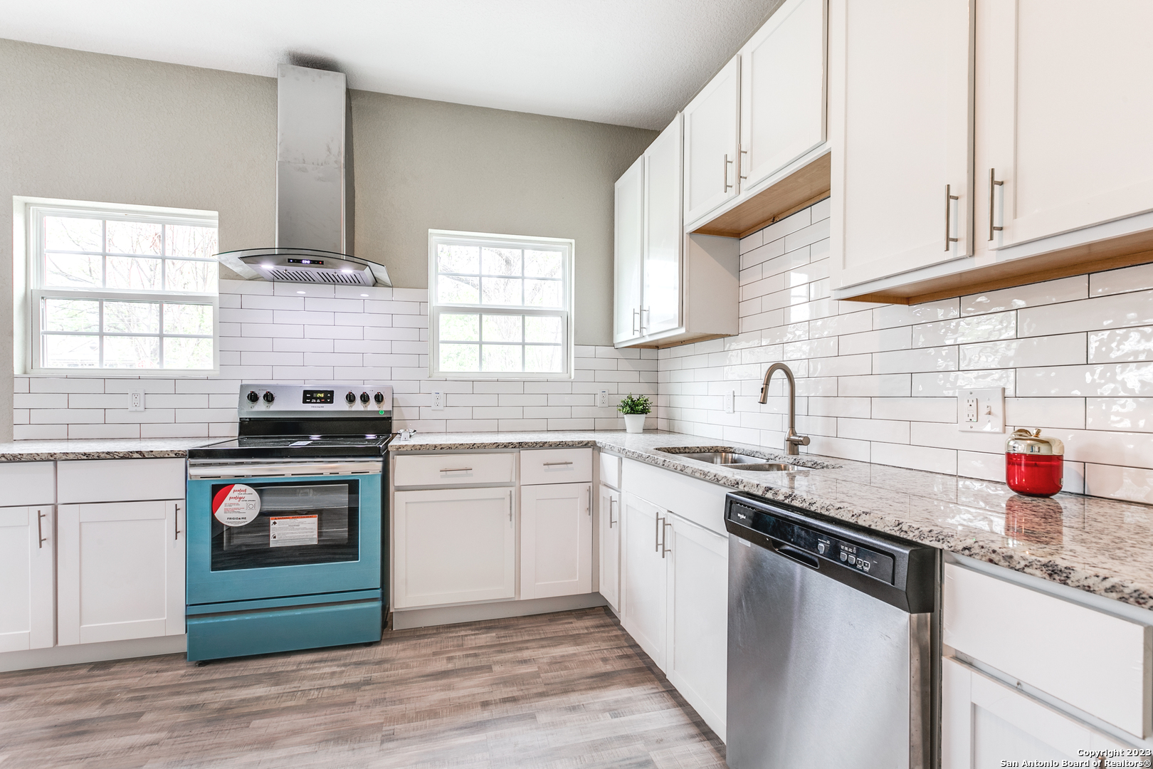 941 W Myrtle Street San Antonio TX 78212