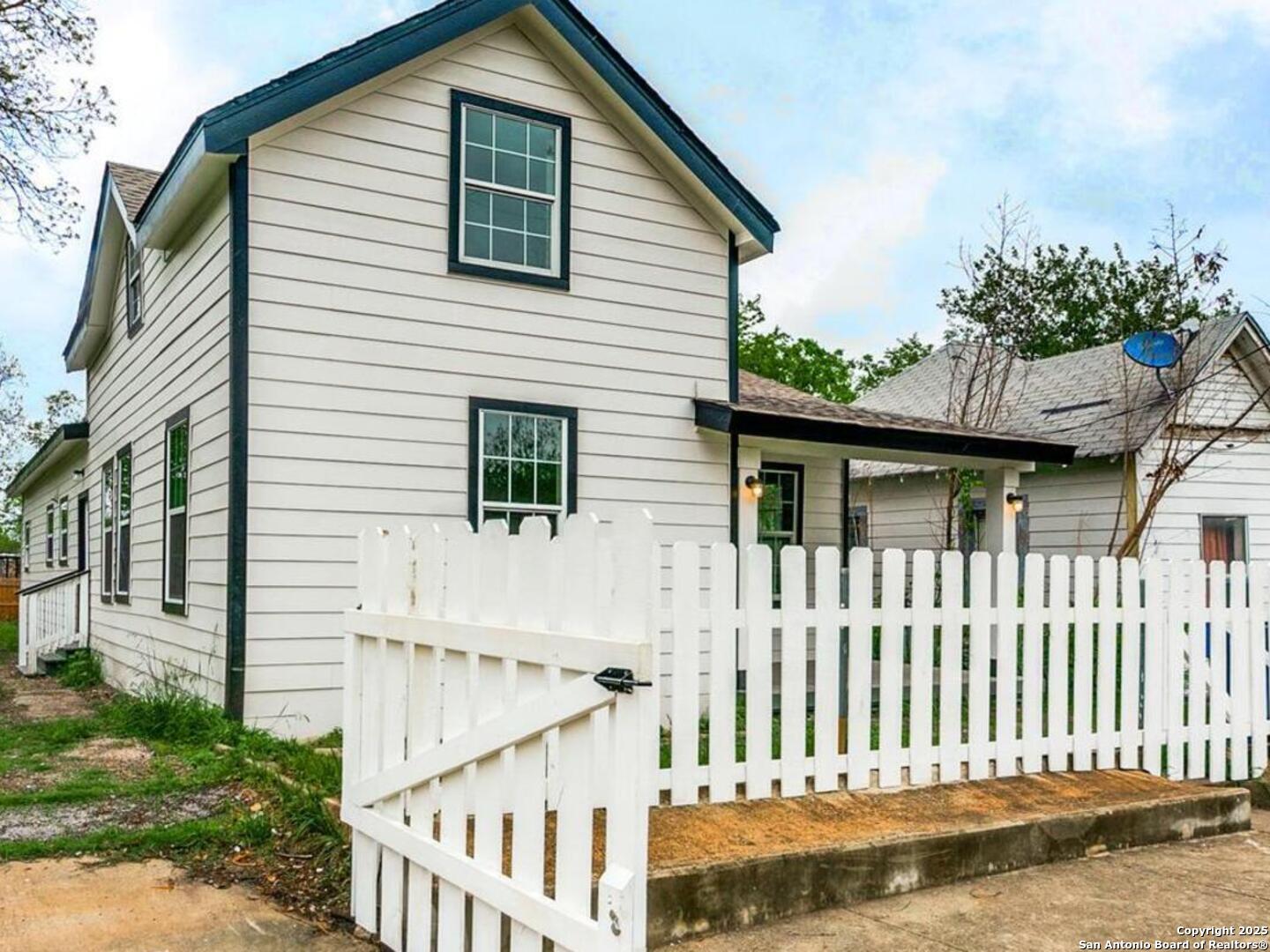 941 W Myrtle Street San Antonio TX 78212