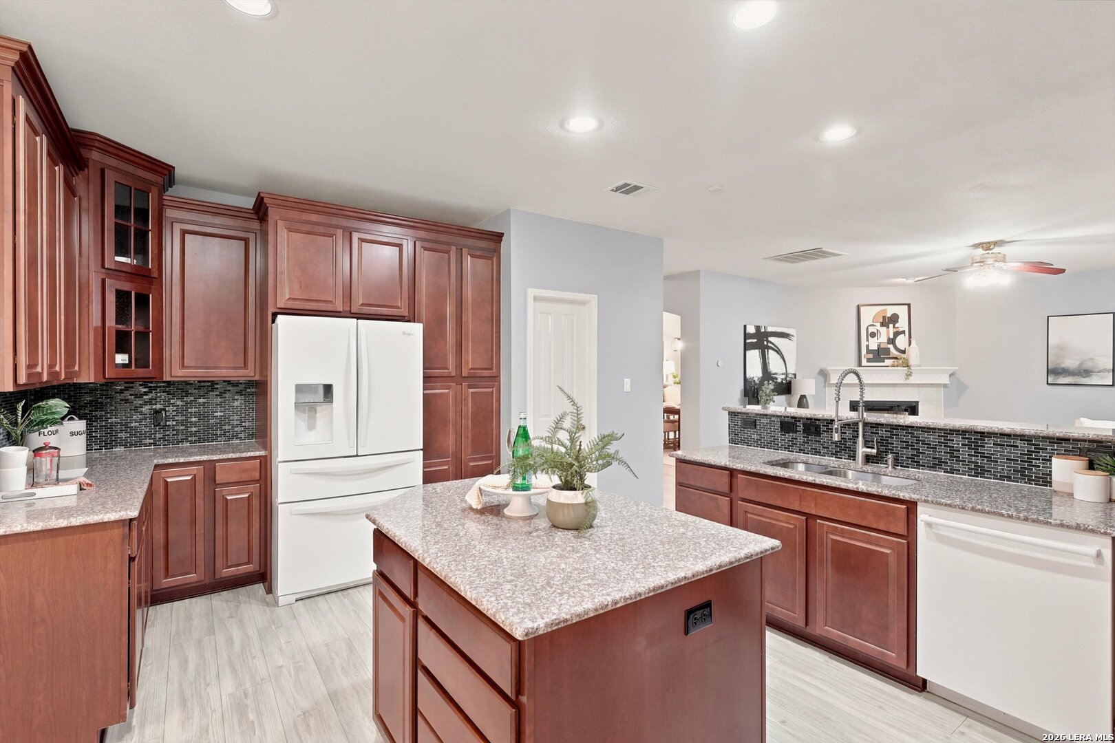 9114 Brae Moss San Antonio TX 78249