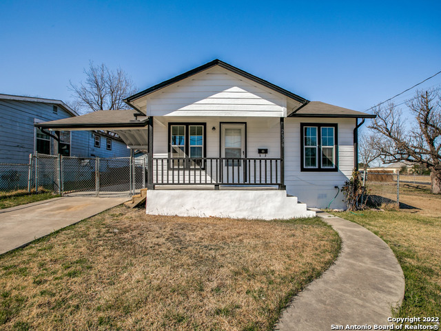 2339 E Crockett Street San Antonio TX 78202