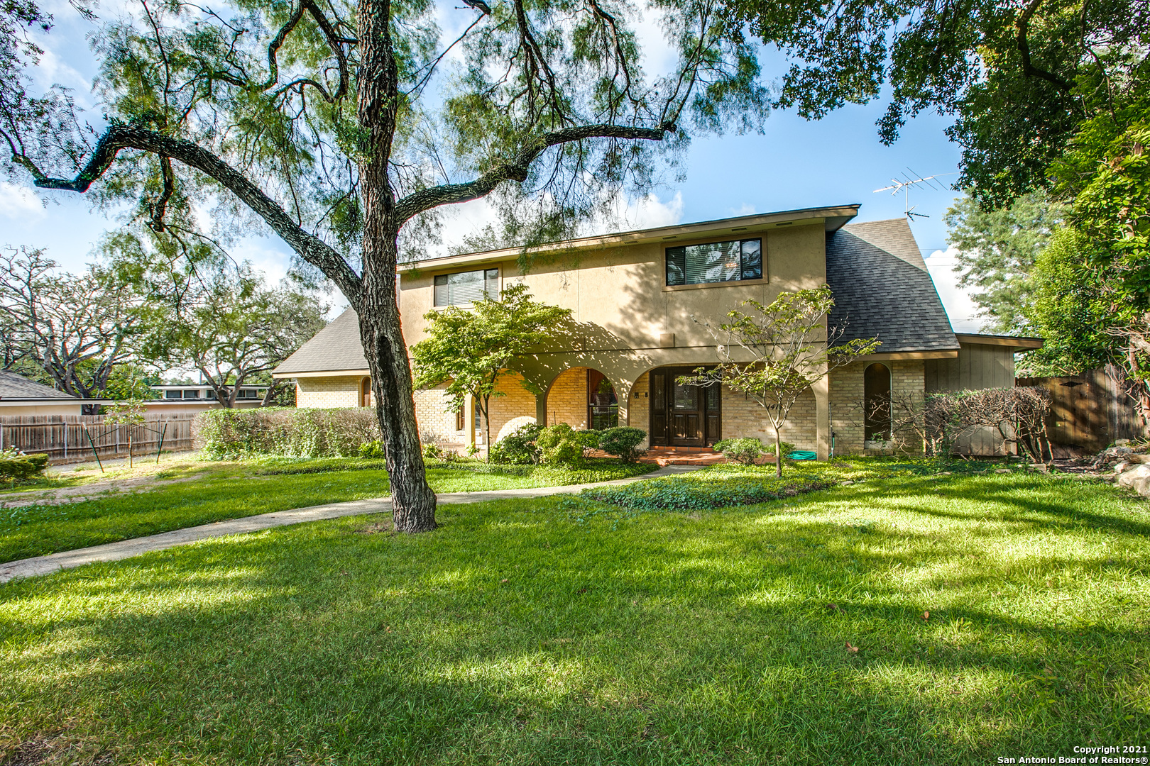 1414 Mount Vieja Drive San Antonio TX 78213