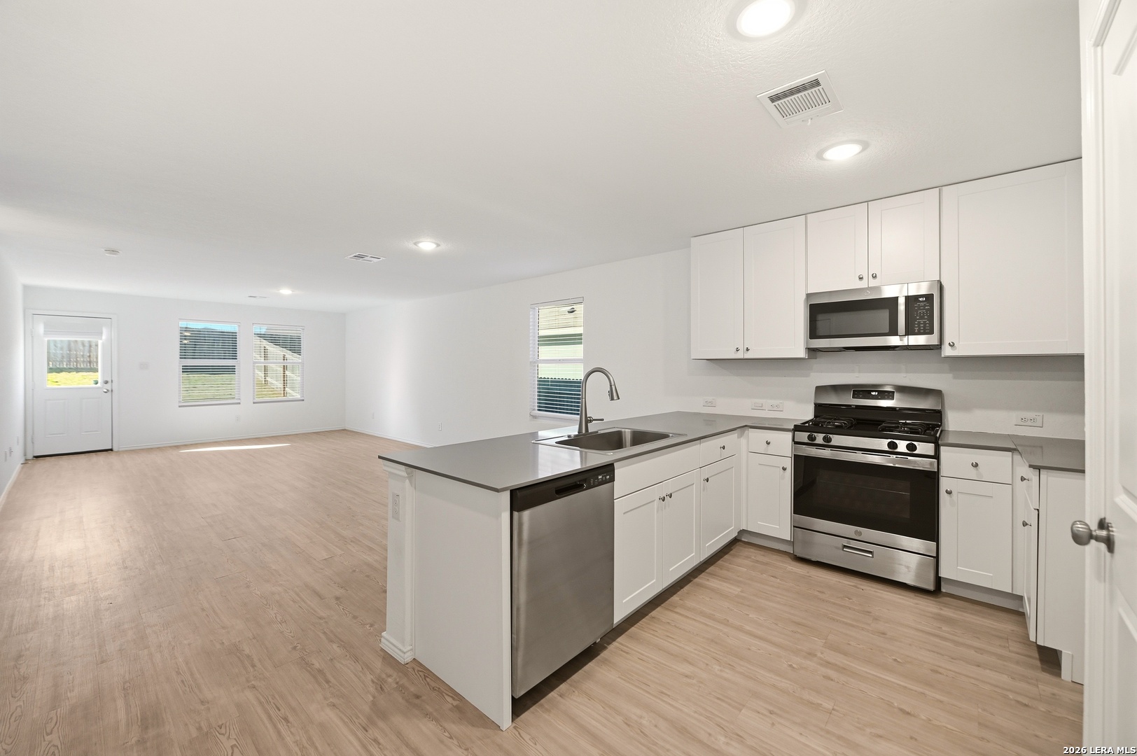 6013 Vestige Bend Bulverde TX 78163