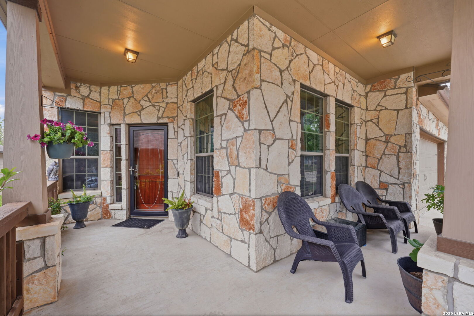 516 Brook Shadow Cibolo TX 78108
