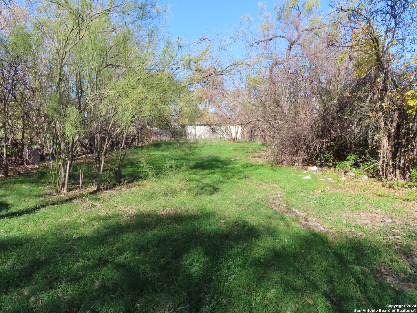 4015 W Salinas San Antonio TX 78207