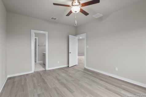 8322 Ingress Avenue San Antonio TX 78263