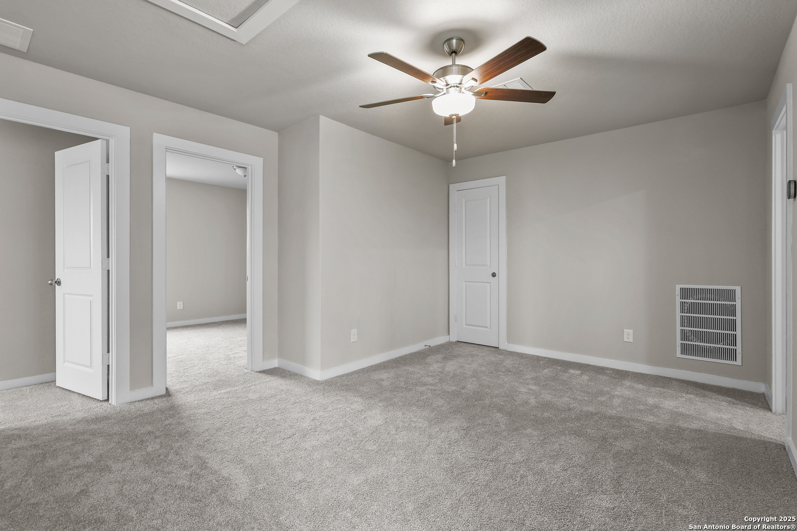 8322 Ingress Avenue San Antonio TX 78263