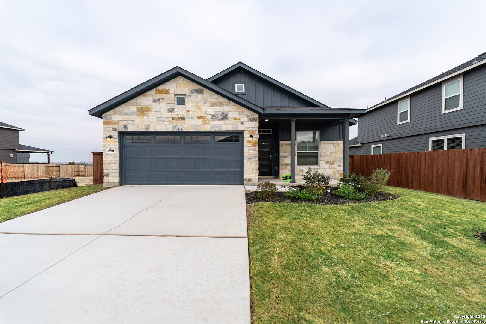4910 Midland Drive Schertz TX 78108