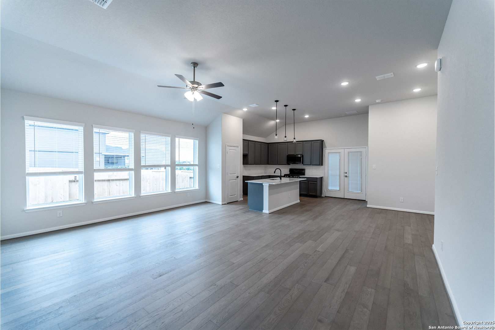 4910 Midland Drive Schertz TX 78108